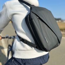 画像をギャラリービューアに読み込む, <new>バッグがズレ落ちない「クロスベルト」(QUICK PACK専用)
