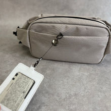 画像をギャラリービューアに読み込む, <new>お気に入りのバッグに。カラビナ付きオリジナルキーリール
