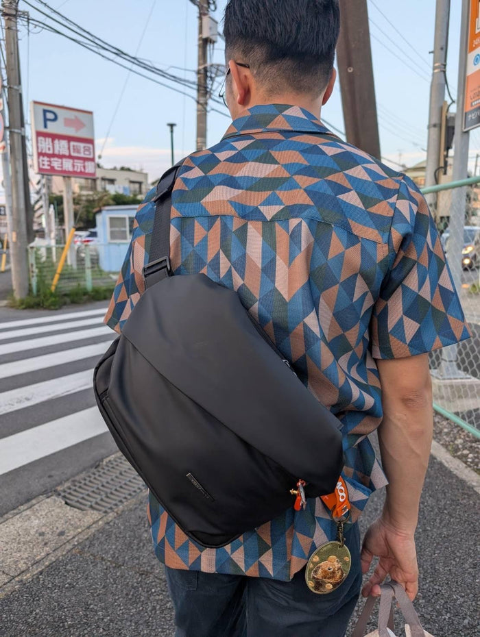 QUICK PACK ボディバッグ