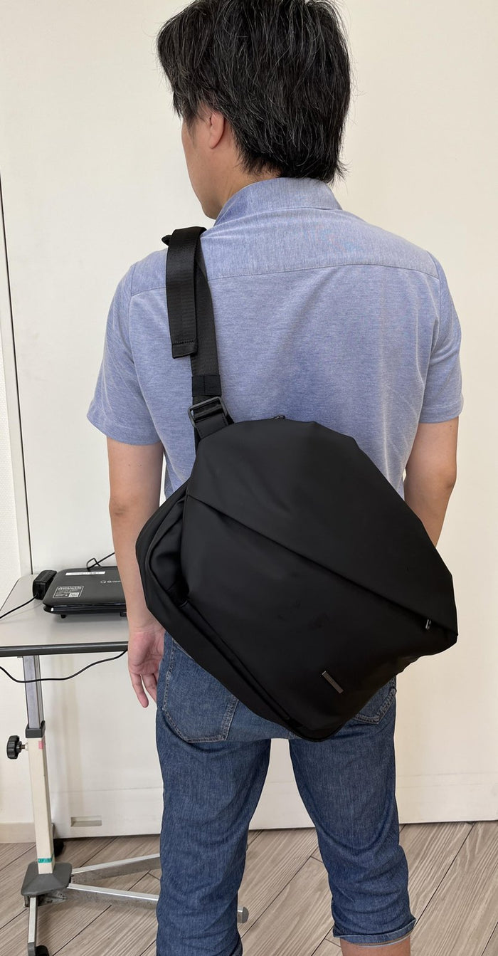 QUICK PACK ボディバッグ