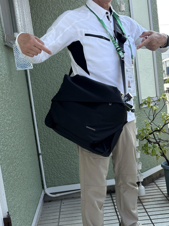 QUICK PACK ボディバッグ