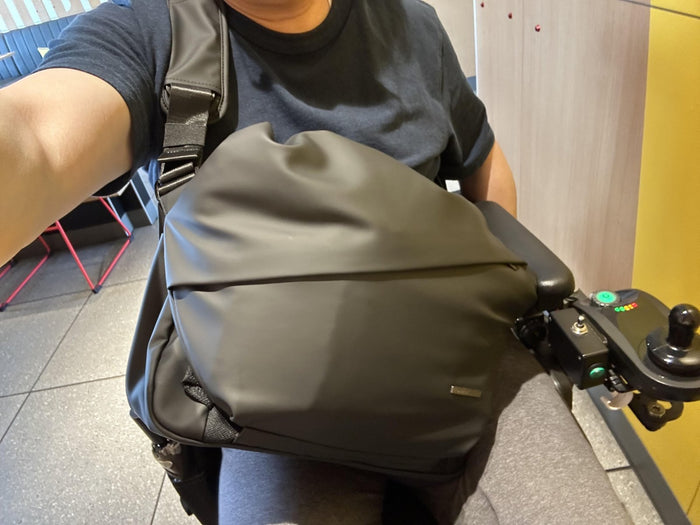 QUICK PACK ボディバッグ