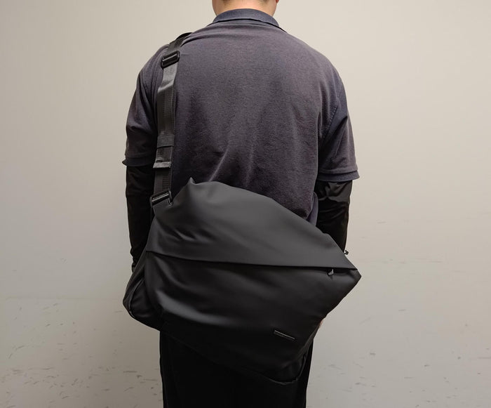 QUICK PACK ボディバッグ
