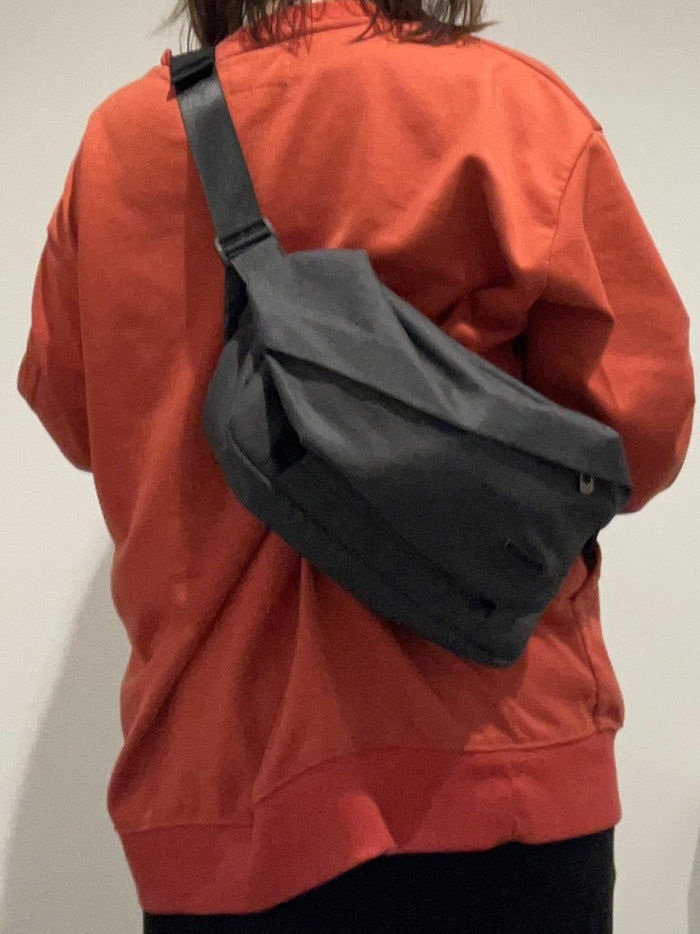 QUICK PACK ボディバッグ