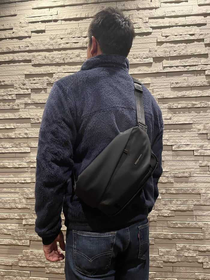 QUICK PACK ボディバッグ
