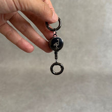 画像をギャラリービューアに読み込む, お気に入りのバッグに。カラビナ付きオリジナルキーリール - NIGオンラインストア
