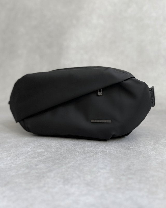 【リユース品】快適ミニマルバッグ「QUICK PACK 9」 - NIGオンラインストア