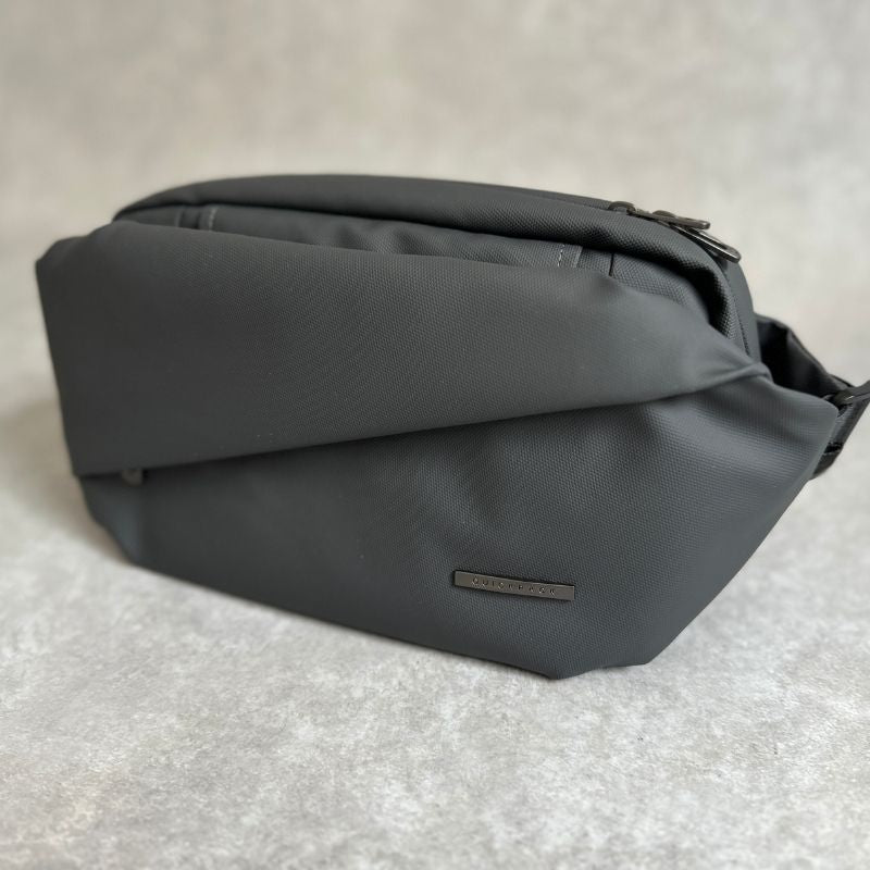 【リユース品】防水アクティブボディバッグ「QUICK PACK TRASPO 9」 - NIGオンラインストア