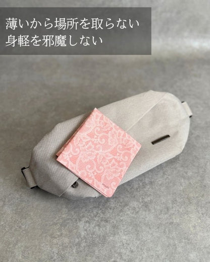 薄さ半分、アイロン不要で手間知らずな小さな身だしなみ「smachi」 - NIGオンラインストア